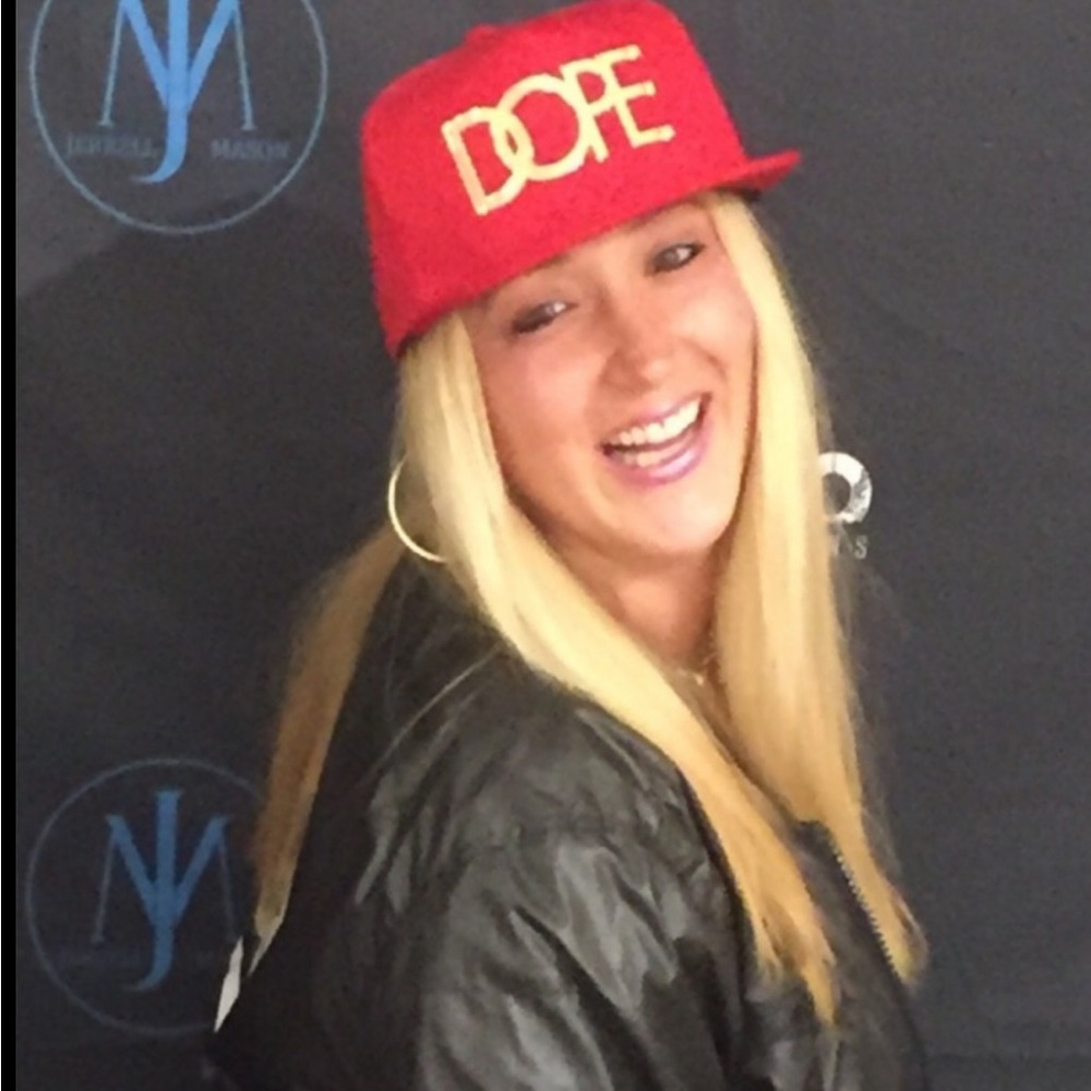 Meet your Posher, Molly